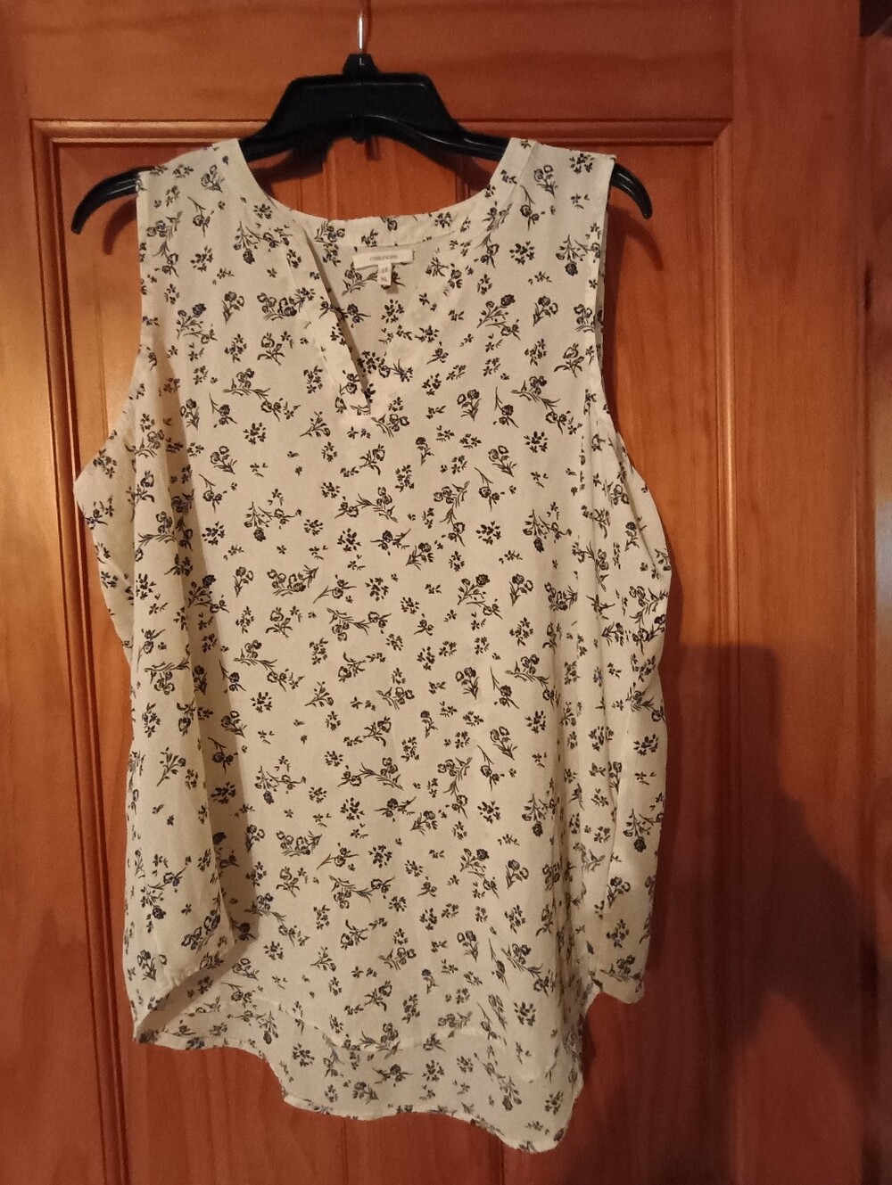 Maurices Cream Sleeveless Floral Tank with Black Print